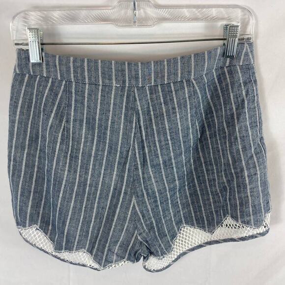 Hem & Thread Striped Chambray Shorts Size small - Picture 5 of 7
